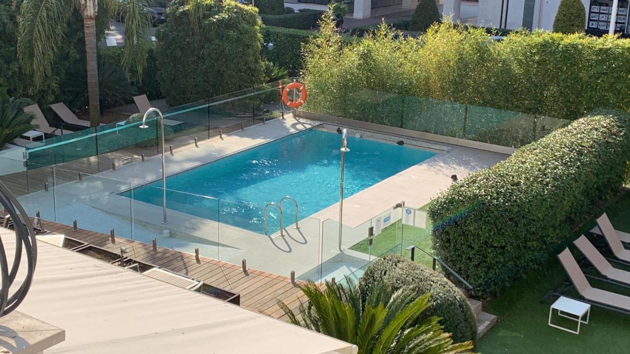 Hotel Le Canberra Cannes Exteriör bild