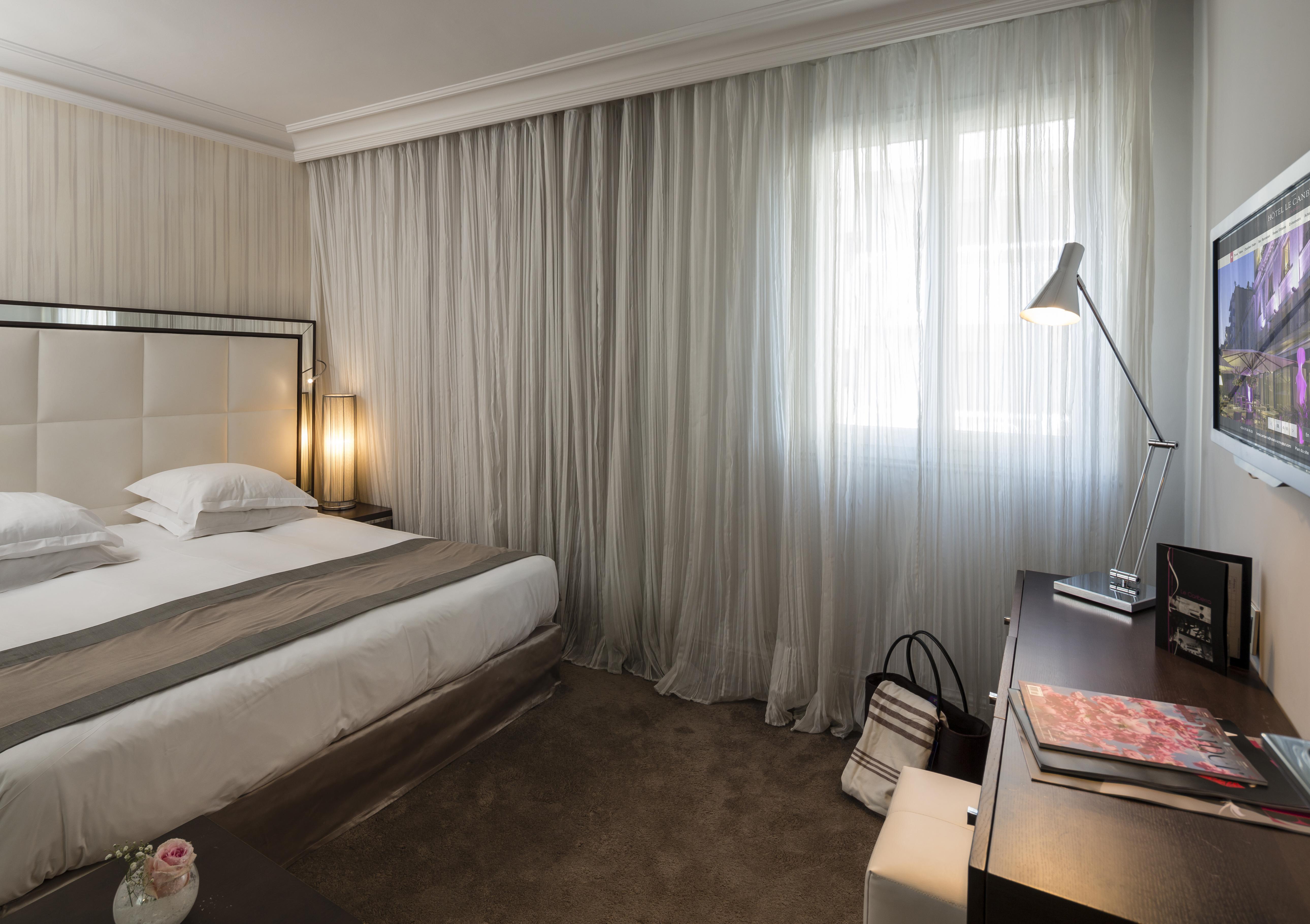 Hotel Le Canberra Cannes Exteriör bild