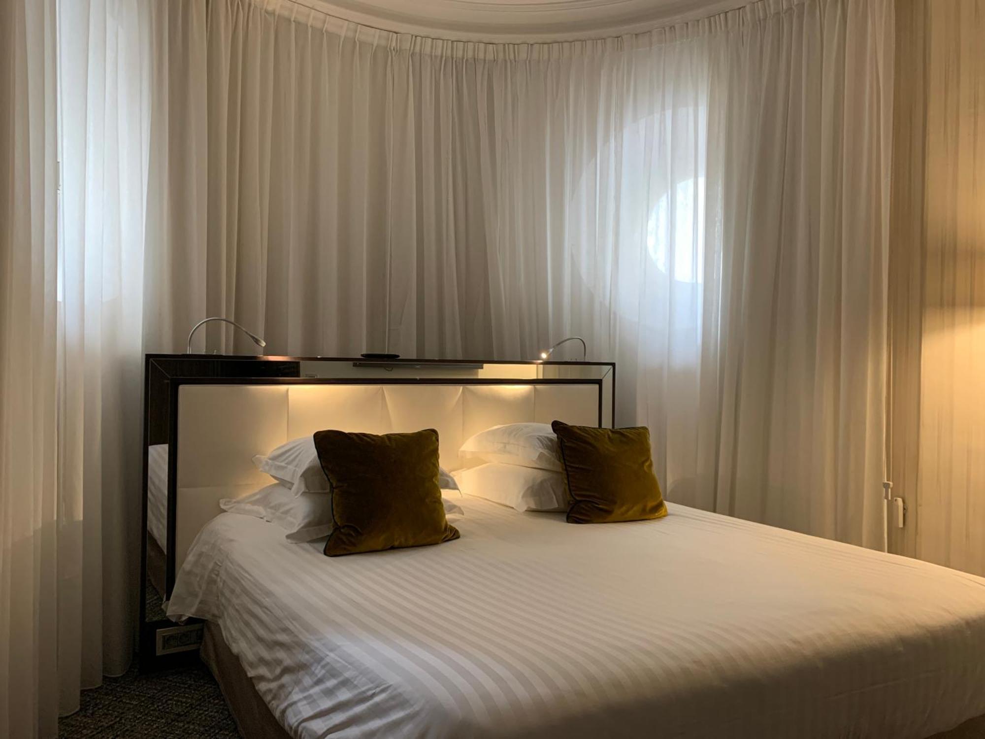 Hotel Le Canberra Cannes Exteriör bild