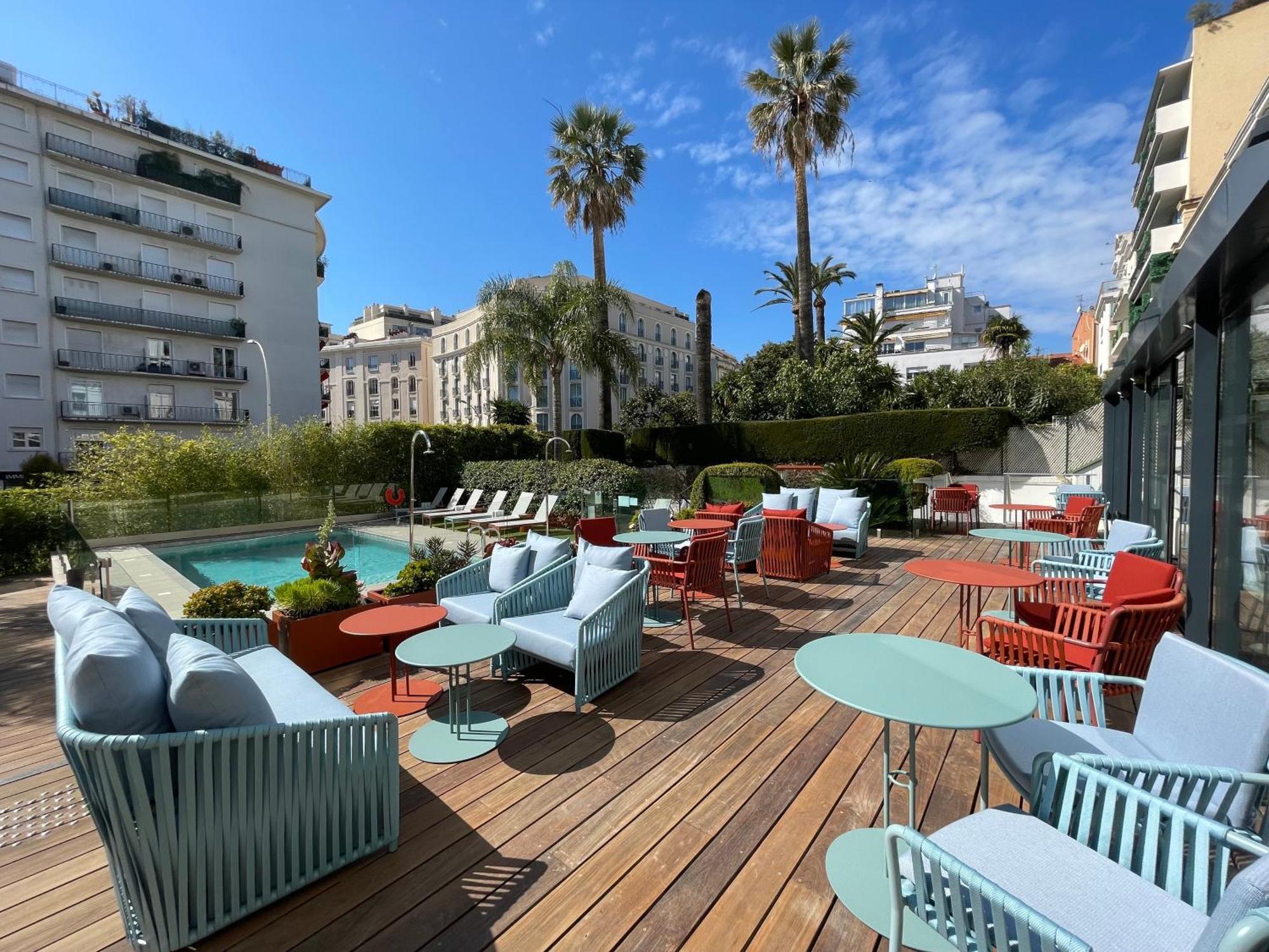 Hotel Le Canberra Cannes Exteriör bild